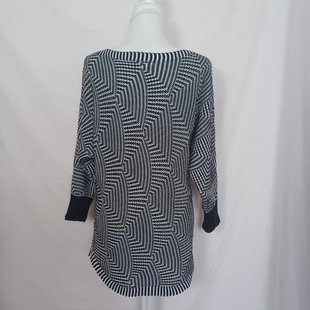 Dana Buchman Sweater - Picture 5 of 9